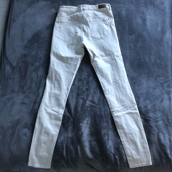 NWOT garage ripped white high waist jeans size 6 - Picture 2 of 5